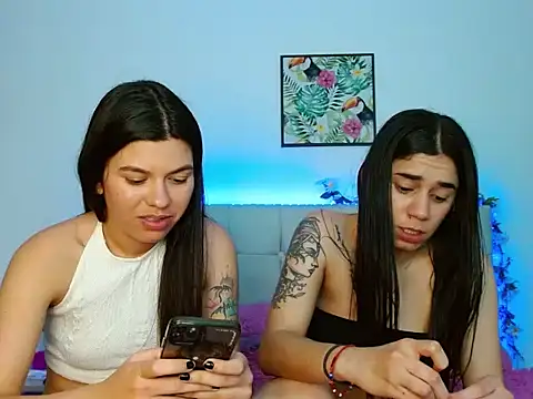 Layla Rachel online show from January 21, 2025, 4:32 am