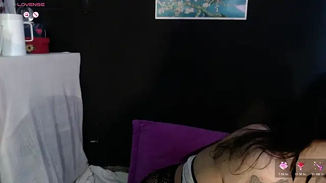 Snapshot of AbsentaVert chatting on February 20, 2026, 9:50 pm AbsentaVert online show from February 20, 2026, 9:50 pm