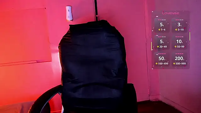 Snapshot of Desipleasure chatting on February 7, 2026, 8:06 pm Desipleasure online show from February 7, 2026, 8:06 pm