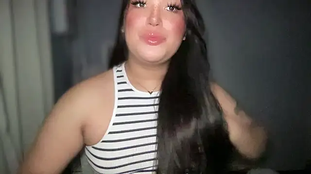 Snapshot of MissCataleyaxxx chatting on November 8, 2025, 12:58 am MissCataleyaxxx online show from November 8, 2025, 12:58 am