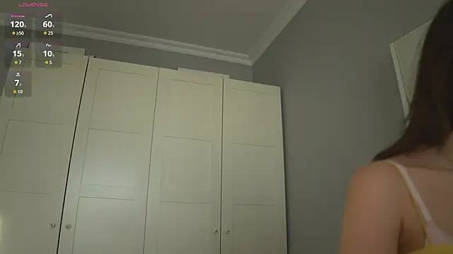 -JuicyMolly- online show from March 20, 2026, 2:40 pm