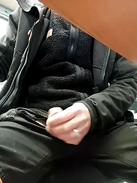 Xcoquinx online show from March 27, 2026, 12:28 pm