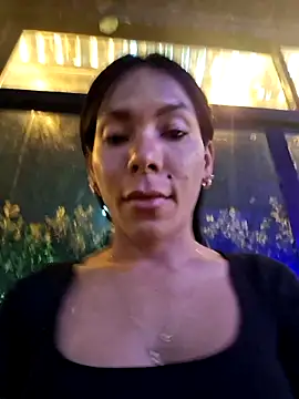 Doll Loren online show from November 28, 2025, 2:34 am