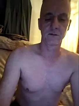 Snapshot of Wanking_Wiggiler chatting on October 9, 2025, 6:25 am Wanking Wiggiler online show from October 9, 2025, 6:25 am