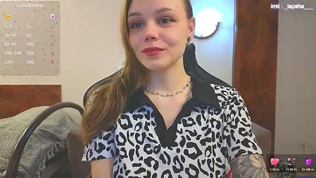 Snapshot of _D_Love_ chatting on January 23, 2025, 3:32 pm D Love online show from January 23, 2025, 3:32 pm