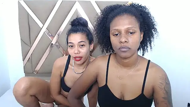 Snapshot of lizeth_keilyn chatting on April 21, 2026, 4:57 pm lizeth keilyn online show from April 21, 2026, 4:57 pm
