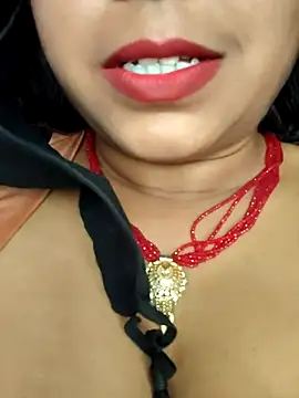 Shristiprakash0 online show from February 4, 2026, 5:35 am