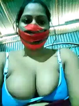 Shristiprakash0 online show from January 25, 2025, 7:49 am