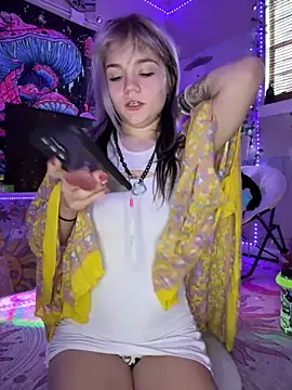 Cutiepiespanks online show from November 27, 2025, 9:59 pm