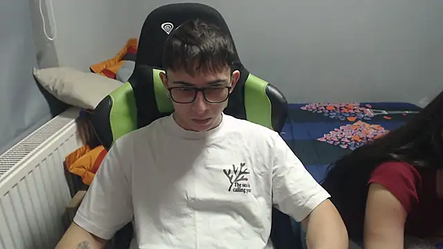 Alien7nebula online show from February 15, 2025, 7:39 pm