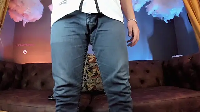 Snapshot of Tim_wolf chatting on October 27, 2025, 1:23 pm Tim wolf online show from October 27, 2025, 1:23 pm