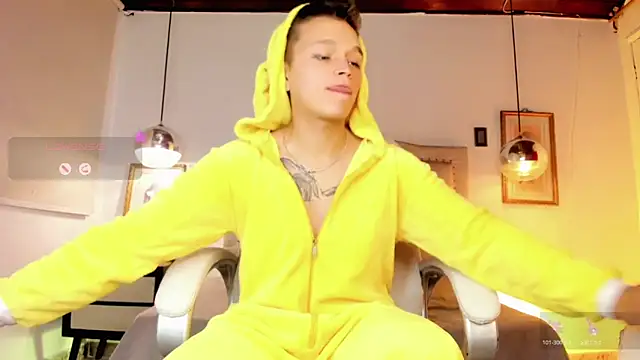 Snapshot of Tim_wolf chatting on November 21, 2025, 9:25 pm Tim wolf online show from November 21, 2025, 9:25 pm