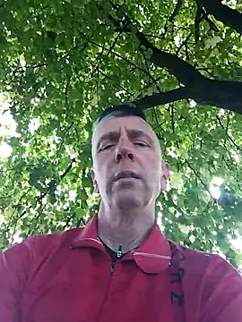 seelengleich online show from October 12, 2025, 1:23 pm