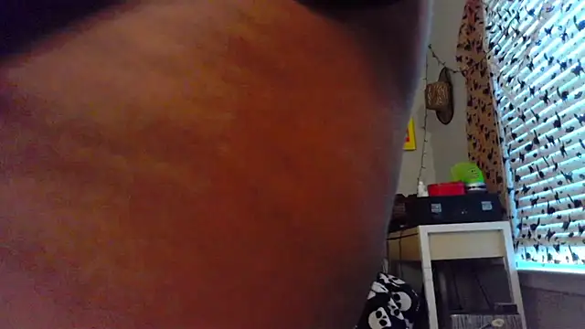 Snapshot of N1NT3NDH03 chatting on September 25, 2025, 12:22 pm N1NT3NDH03 online show from September 25, 2025, 12:22 pm