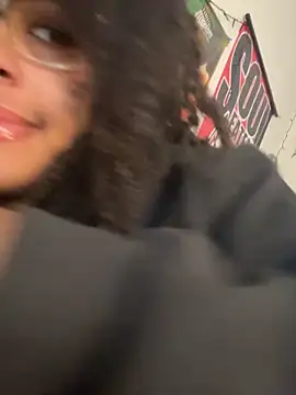 Snapshot of N1NT3NDH03 chatting on November 11, 2025, 3:07 pm N1NT3NDH03 online show from November 11, 2025, 3:07 pm