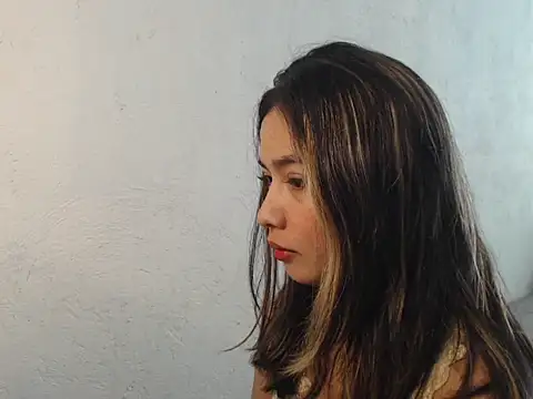 Snapshot of Urbabygirl_jenny chatting on July 3, 2026, 2:29 am Urbabygirl jenny online show from July 3, 2026, 2:29 am
