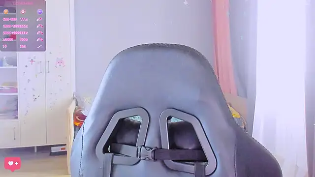 MollyLollipop online show from February 24, 2026, 5:52 am