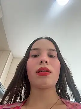 Snapshot of MiaJacksonn chatting on May 8, 2026, 4:11 pm MiaJacksonn online show from May 8, 2026, 4:11 pm