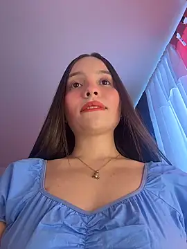 MiaJacksonn online show from February 12, 2026, 4:07 pm