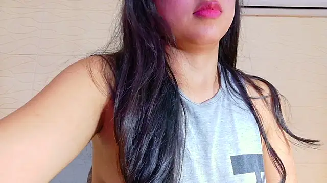 Snapshot of Sweet_baby_hellen chatting on March 4, 2025, 10:24 am Sweet baby hellen online show from March 4, 2025, 10:24 am