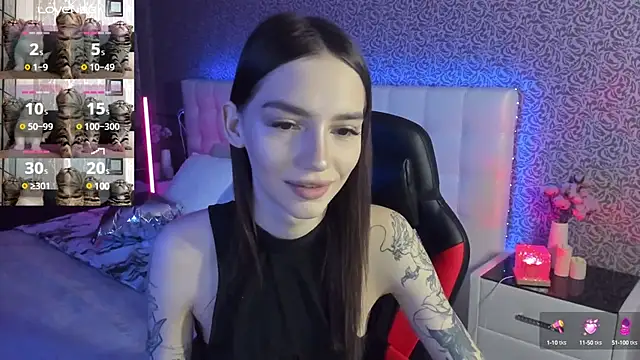 SophieCatty online show from February 28, 2025, 8:31 am