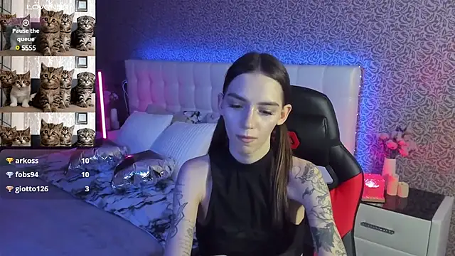 SophieCatty online show from February 28, 2025, 5:59 pm