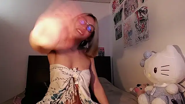 Snapshot of MARIANADIRTY chatting on February 26, 2025, 1:43 pm MARIANADIRTY online show from February 26, 2025, 1:43 pm