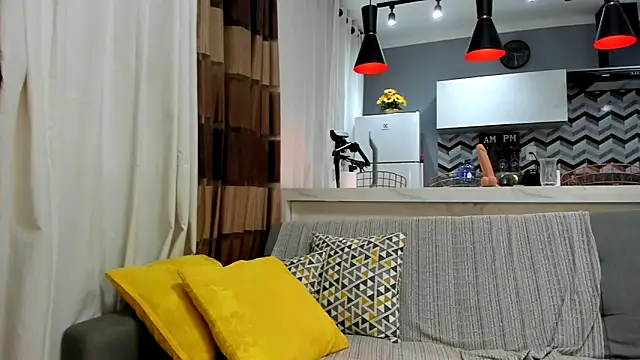 itsyourcassie online show from February 7, 2025, 10:09 pm