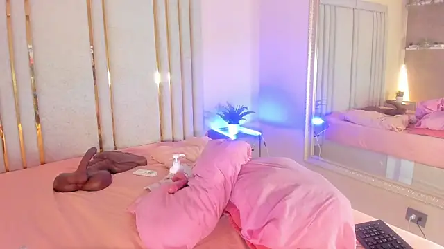 Snapshot of Saekohofman chatting on March 3, 2025, 4:21 am Saekohofman online show from March 3, 2025, 4:21 am