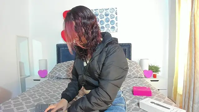 ZulyMichels online show from February 14, 2026, 1:22 pm