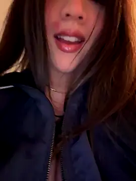 Snapshot of marcimaa chatting on September 28, 2025, 8:16 pm marcimaa online show from September 28, 2025, 8:16 pm