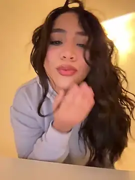 Snapshot of marcimaa chatting on October 27, 2025, 9:38 pm marcimaa online show from October 27, 2025, 9:38 pm