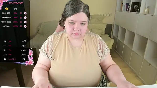 PlumPie online show from November 13, 2025, 8:29 am