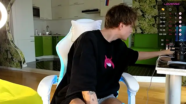 Cryptikov online show from October 15, 2025, 10:23 am