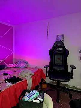 Ortegakim online show from October 24, 2025, 5:39 am