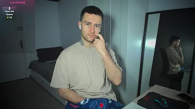 HonestAndrew online show from March 12, 2025, 6:40 am