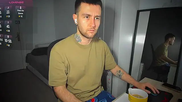 HonestAndrew online show from March 15, 2025, 6:36 am