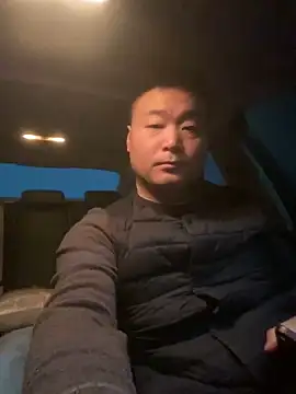 Snapshot of S00 chatting on December 16, 2024, 12:37 am S00 online show from December 16, 2024, 12:37 am