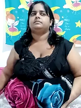 Snapshot of SusanaEshwar chatting on February 20, 2026, 11:17 pm SusanaEshwar online show from February 20, 2026, 11:17 pm