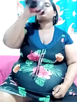 Snapshot of SusanaEshwar chatting on March 11, 2026, 2:05 am SusanaEshwar online show from March 11, 2026, 2:05 am