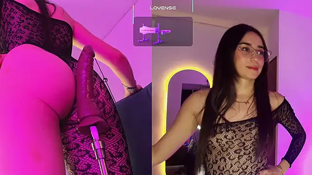 Snapshot of levana1 chatting on November 26, 2025, 9:04 pm levana1 online show from November 26, 2025, 9:04 pm