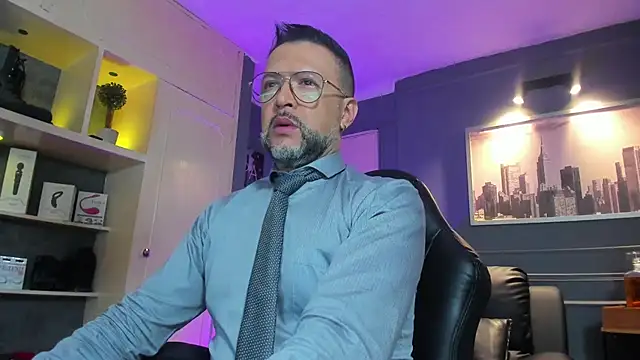 Snapshot of MrFrank_tattoo chatting on February 20, 2026, 11:23 am MrFrank tattoo online show from February 20, 2026, 11:23 am