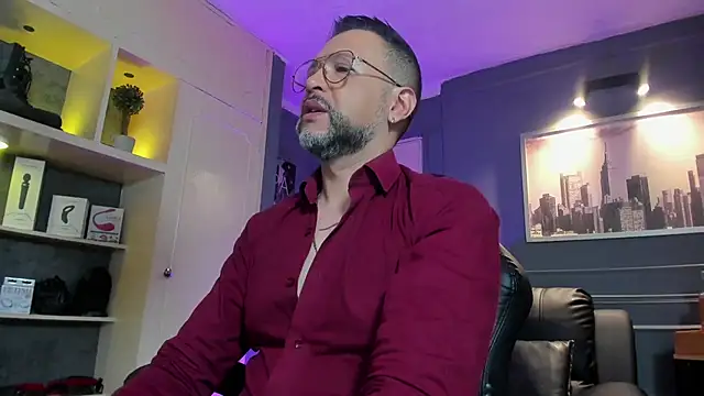 Snapshot of MrFrank_tattoo chatting on February 19, 2026, 11:40 am MrFrank tattoo online show from February 19, 2026, 11:40 am