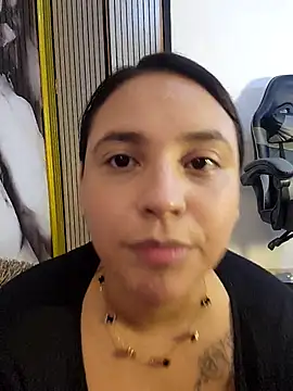 LizzRouse online show from March 3, 2026, 8:27 pm