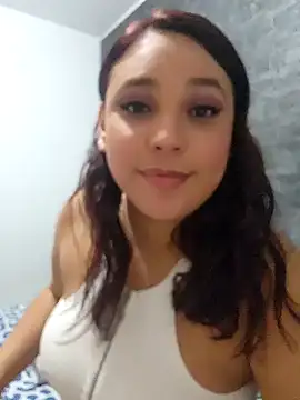 Snapshot of LizzRouse chatting on November 30, 2025, 1:17 am LizzRouse online show from November 30, 2025, 1:17 am