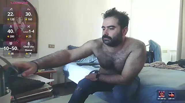 Snapshot of Attila985 chatting on June 25, 2026, 3:39 pm Attila985 online show from June 25, 2026, 3:39 pm