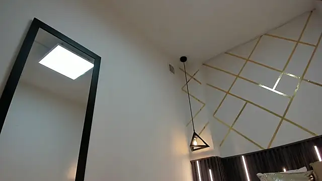 Snapshot of _rebecca1 chatting on November 30, 2025, 4:41 pm rebecca1 online show from November 30, 2025, 4:41 pm