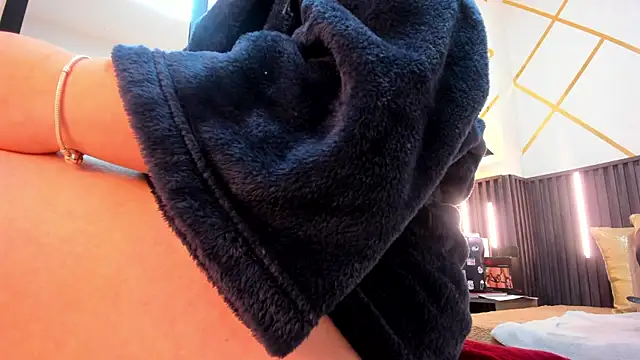 Snapshot of _rebecca1 chatting on November 8, 2025, 3:26 pm rebecca1 online show from November 8, 2025, 3:26 pm