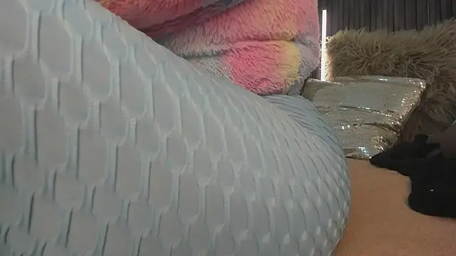 Snapshot of _rebecca1 chatting on January 9, 2026, 2:02 pm rebecca1 online show from January 9, 2026, 2:02 pm