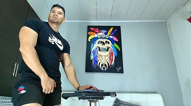 Snapshot of GendersonFit chatting on February 19, 2025, 2:01 pm GendersonFit online show from February 19, 2025, 2:01 pm